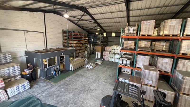 To Let commercial Property for Rent in Maitland Western Cape